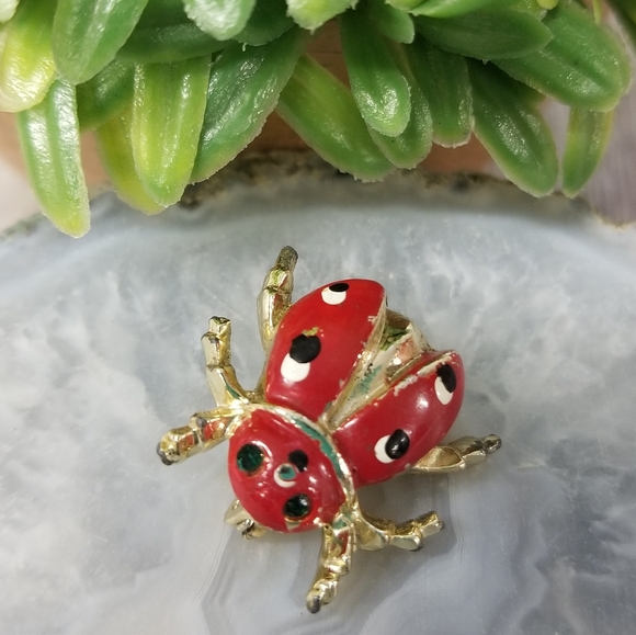 Vintage Ladybug Brooch W/ Green Eyes - Picture 8 of 10